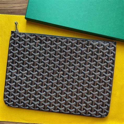 goyard senat mgm pouch|Goyard senat pouch.